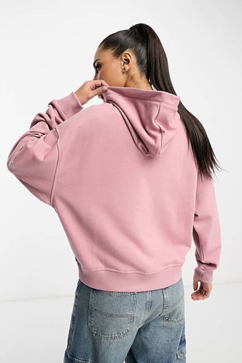 Pullover hoodies