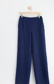 Wide-leg pants